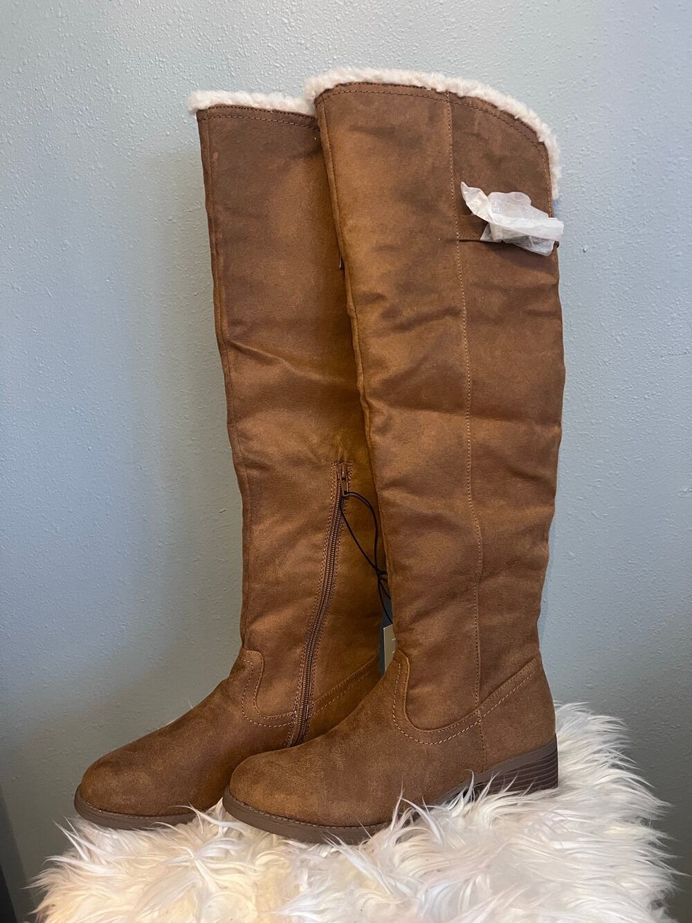 Knee High Vivienne Camel Brown Faux Leather Suede Sherpa Lined Boots Sz 8.5 21”